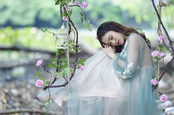 源自诗经唯美的女孩名字精选