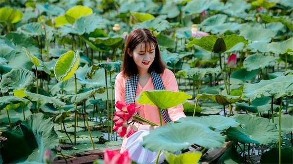 浩字取名女孩名字大全,带浩字的女孩名字