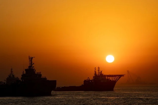 爱人的短句情话 男人爱人的句子 情话短句 爱人的短句情话 男人爱人的句子 情话短句