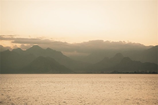 富有诗意的伤感句子