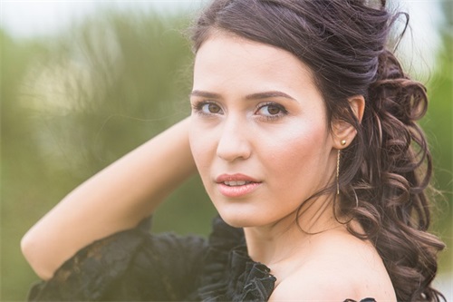 中年女士生日祝福语八个字 中年长辈生日祝福语